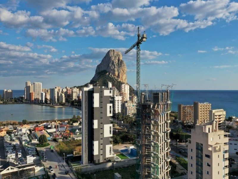 Exclusive Penthouse with Stunning Sea Views