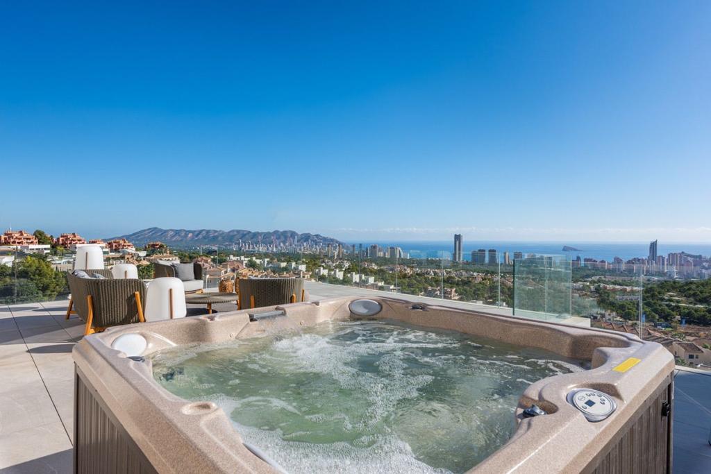 Atemberaubende Luxusvilla in Finestrat