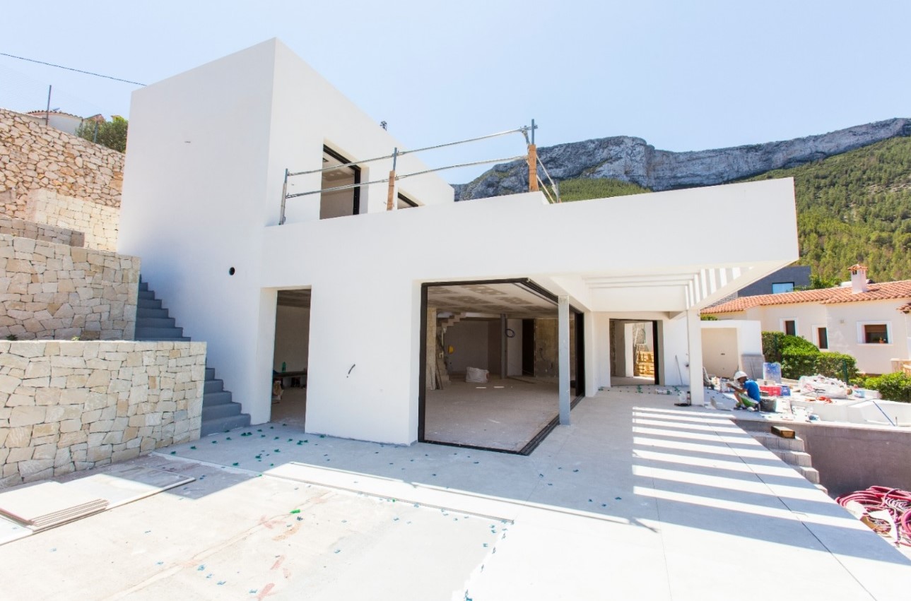 Villa moderne en construction avec vue sur la mer à Dénia