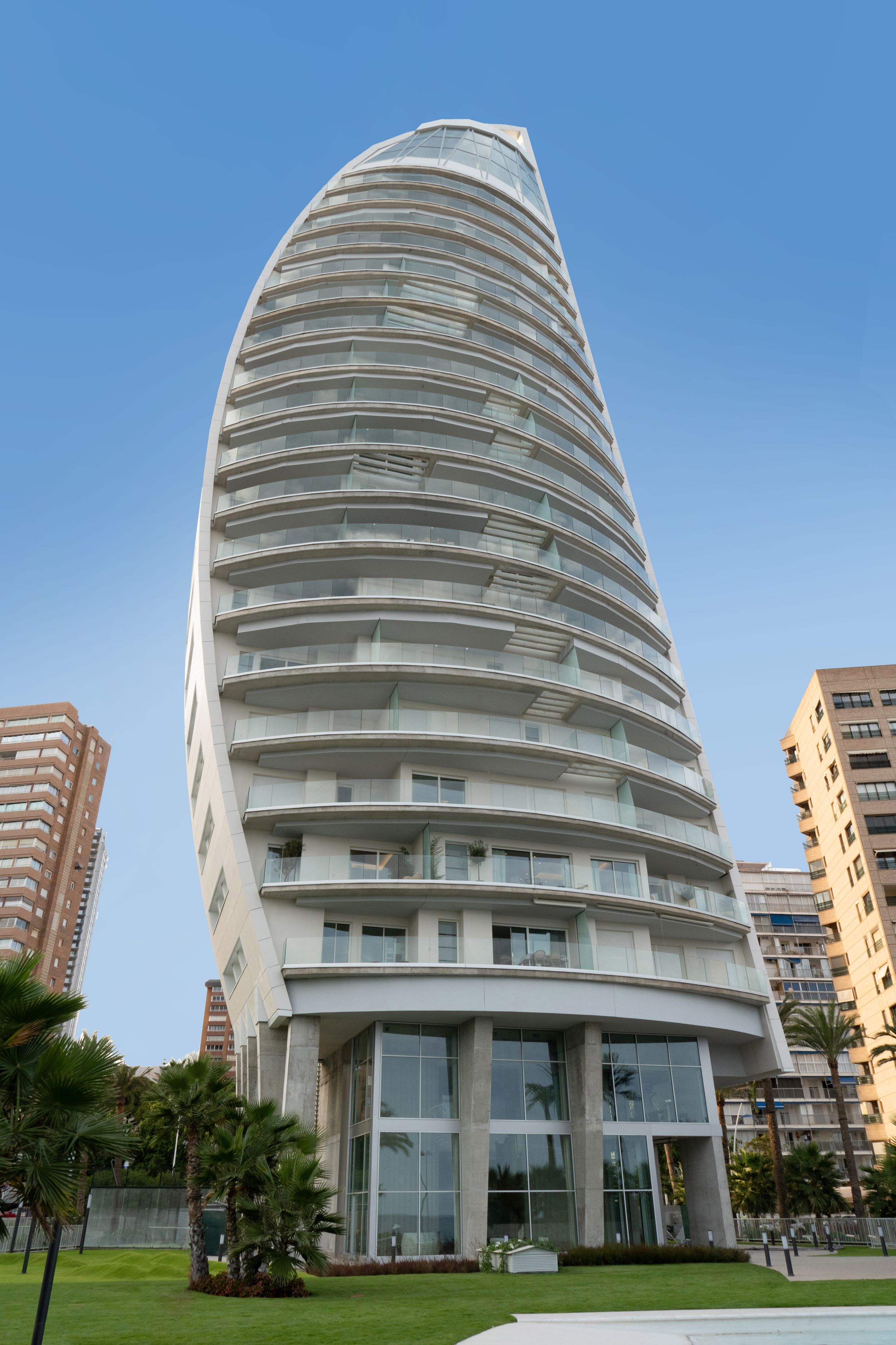 Luxury 2 bedroom apartment on the first line of Poniente beach in Benidorm