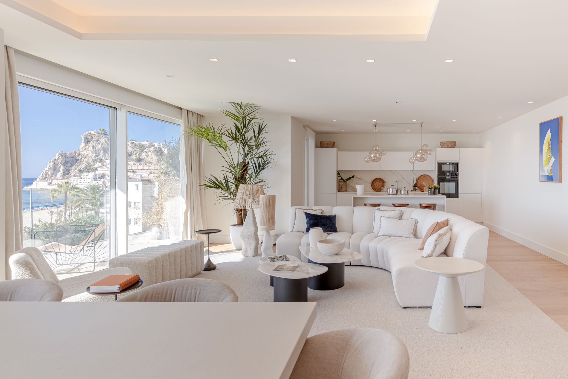 Luxury 2 bedroom apartment on the first line of Poniente beach in Benidorm
